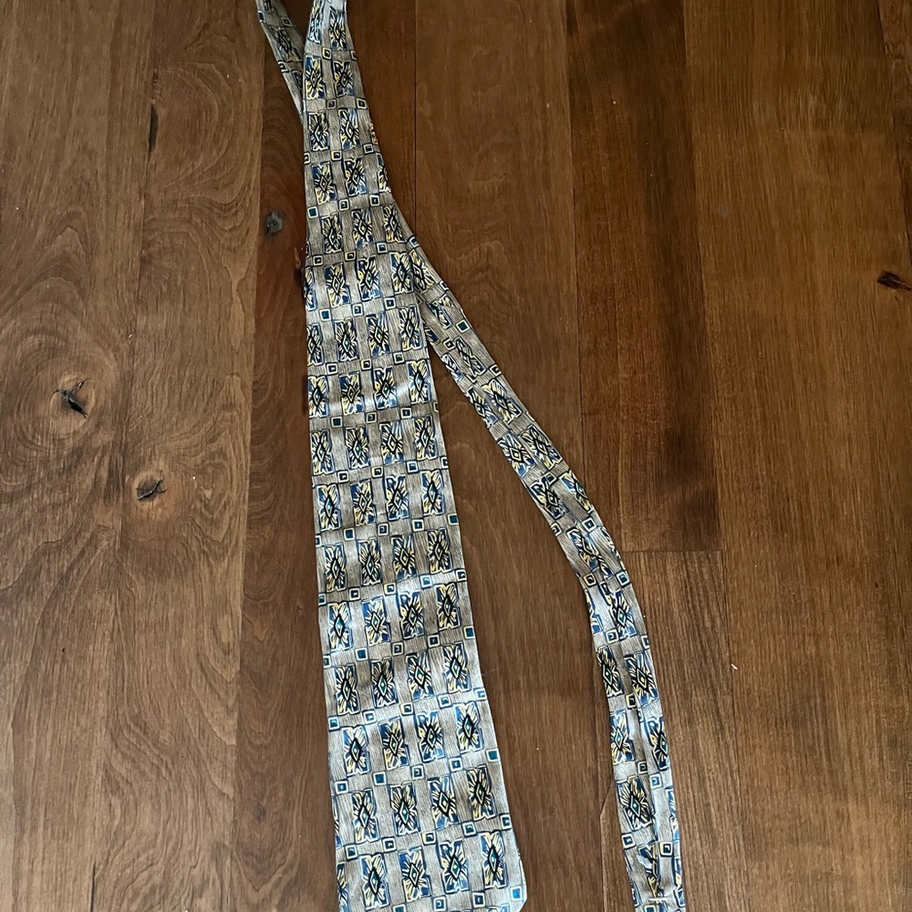 Tan Men’s tie T.G.I.F casual wear